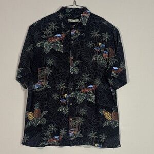 Batik Bay Hawaiian Shirt Tropical Pineapple Print Rayon Button Up Large